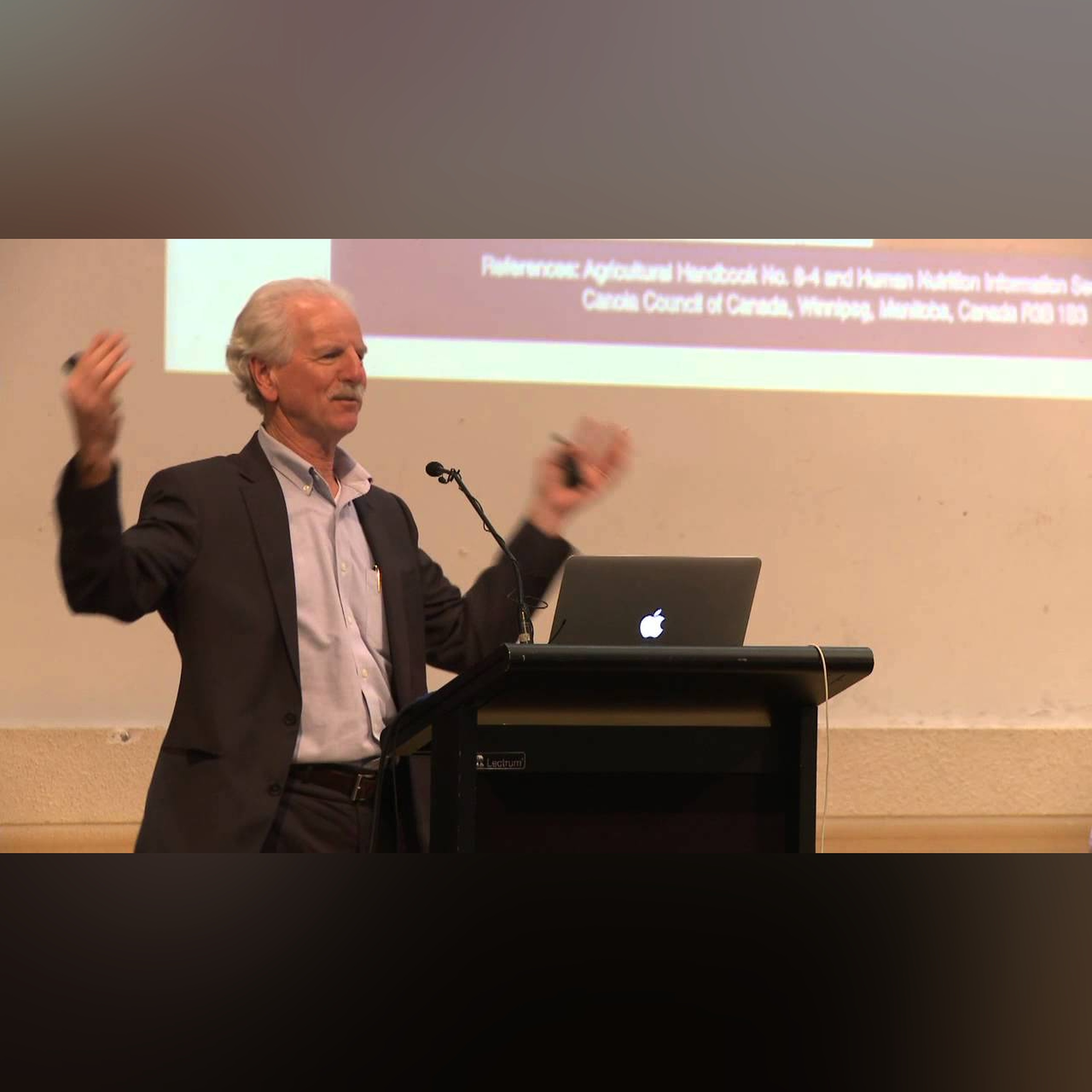 Dr. Stephen Phinney - 'Achieving and Maintaining Nutritional Ketosis'