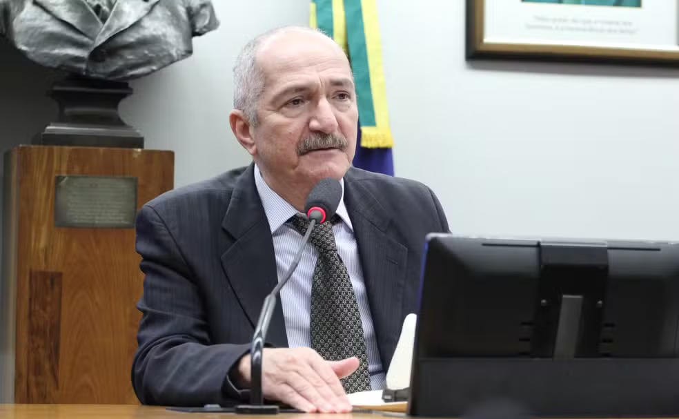 Democracia Cristã abre processo de expulsão Aldo Rebelo episode artwork