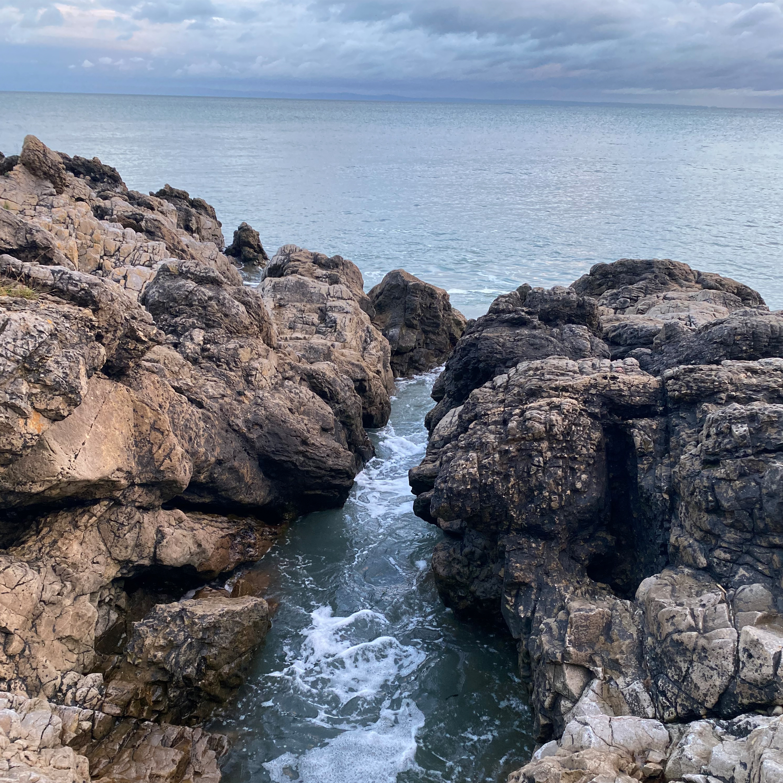 Sound Escape 196. Be soothed by the rush and fall of waves on a rocky coast in Wales