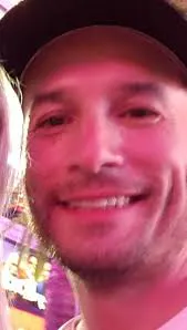 Episode 540: Manuel Bayya: Holding The Phone Episode 540: Manuel Bayya: Holding The Phone