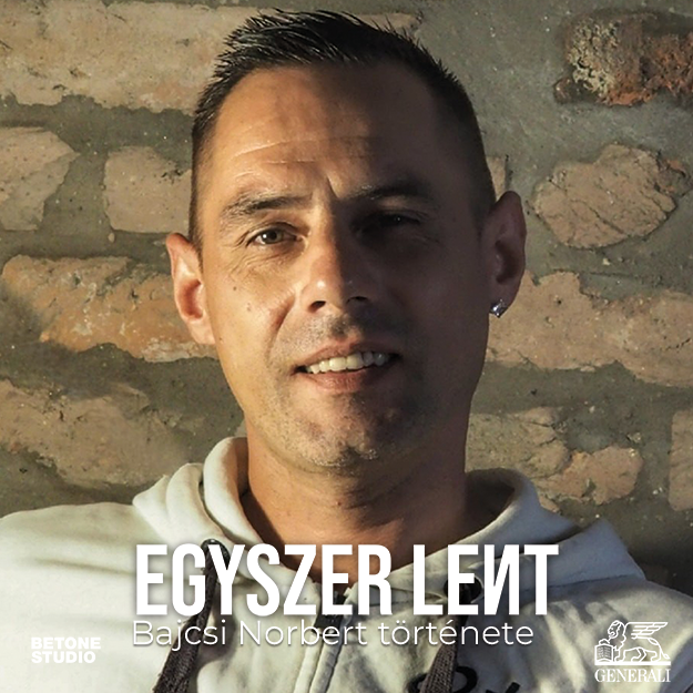 Feltartott kézzel mentem ki a foglalt ház elé - Bajcsi Norbert