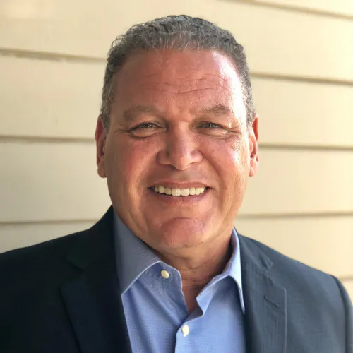 #4: How to Create a Winning Sales Team - Paul Mitchell of Sales Xceleration #4: How to Create a Winning Sales Team - Paul Mitchell of Sales Xceleration