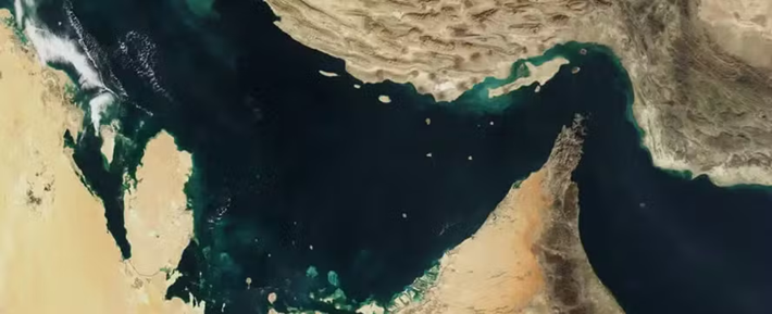 Exército dos EUA promete bloquear Estreito de Ormuz e portos do Irã nesta segunda (13)