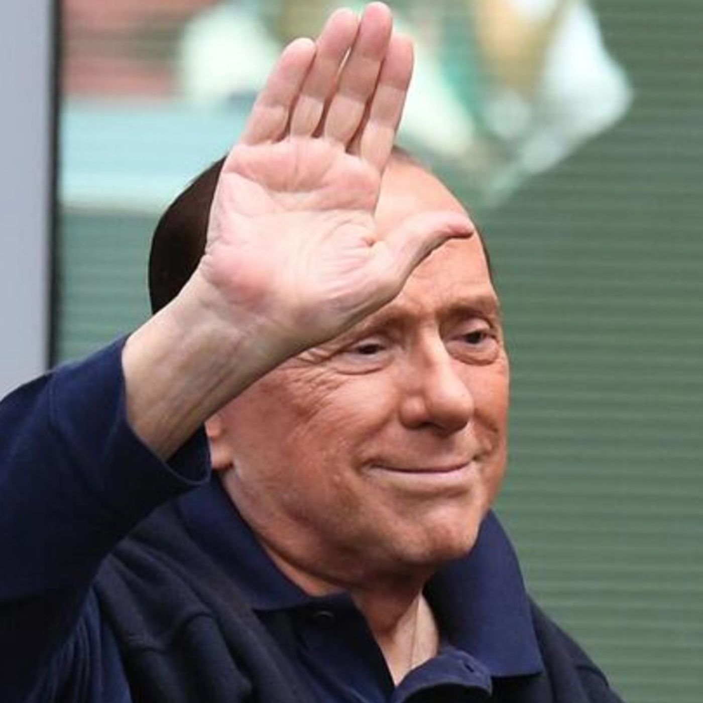 Polis - Berlusconi in terapia intensiva, ‘soffre di leucemia’ (di Anna Laura Bussa) episode artwork