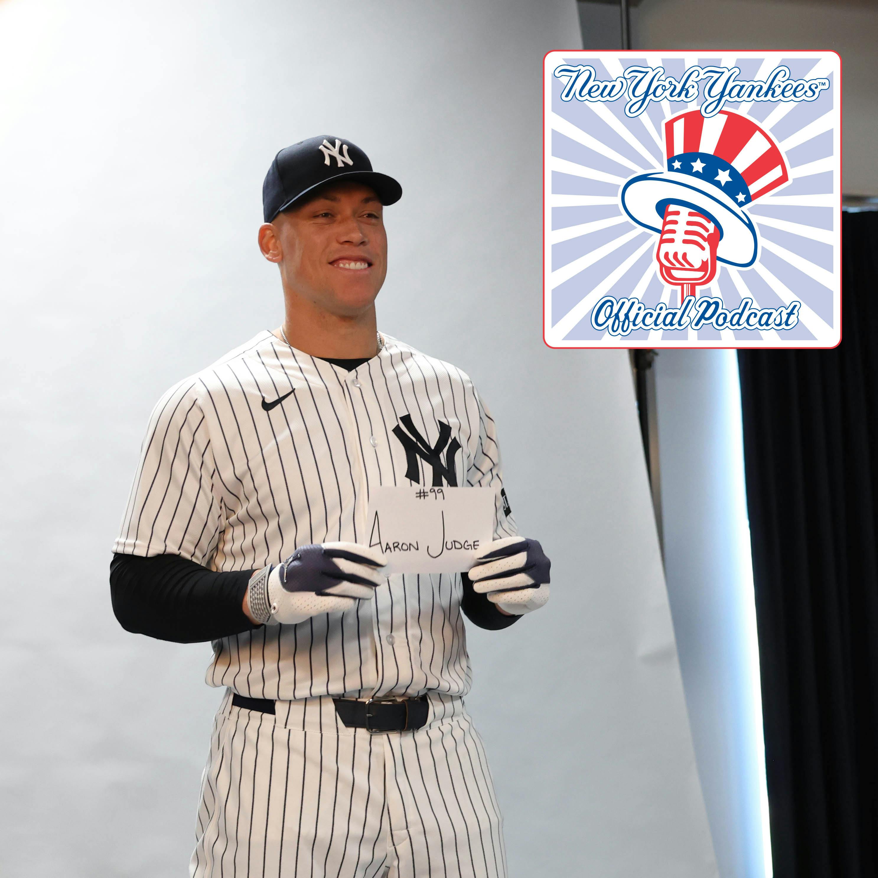 Season 4, Episode 1: Media Day!