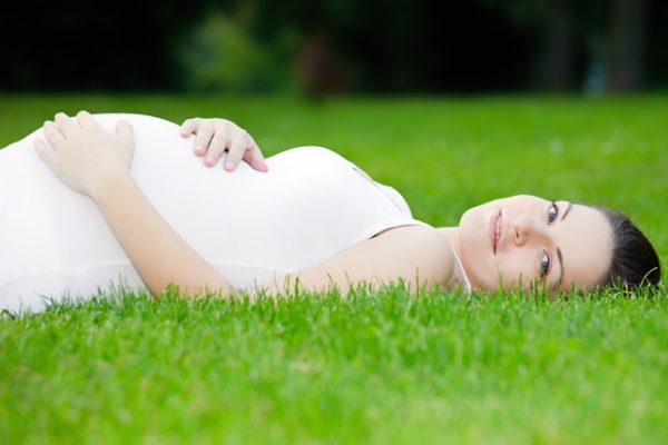 Surviving the Summer Heat While Pregnant