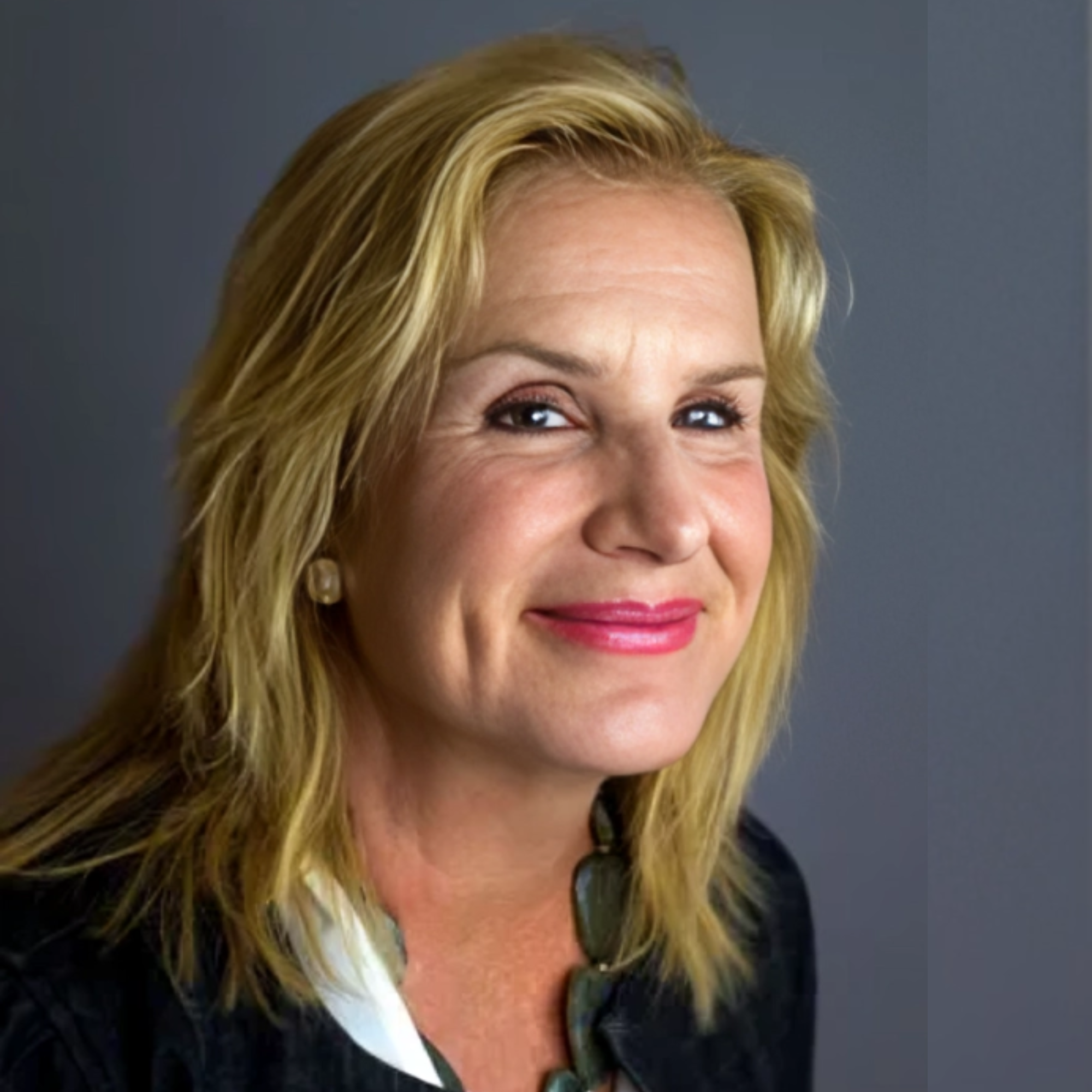 Navigating Truth in Media with Michelle Weldon: A Journey of Storytelling and Leadership