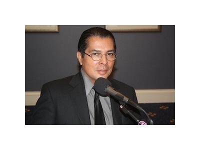 Rey Ybarra on his book with Shark Tank Winners episode artwork