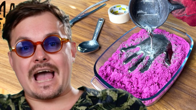 Reacts to a DIY casting class!? episode artwork