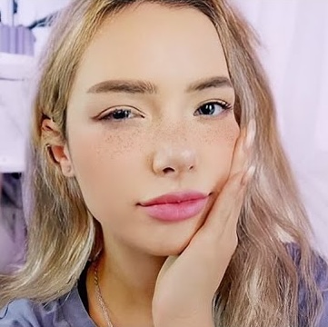 DOLLBLUSH ASMR