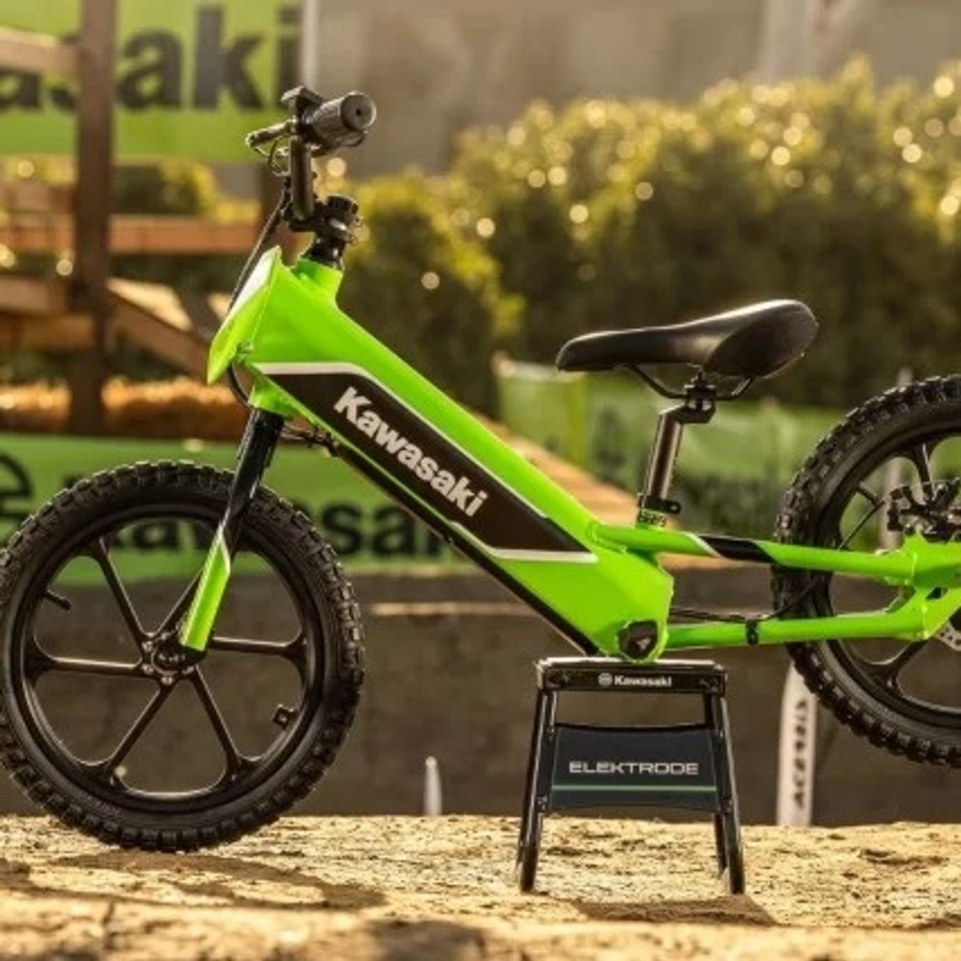 Il mercato usato dell’auto elettrica, l’idrogeno e la Kawasaki... piccola