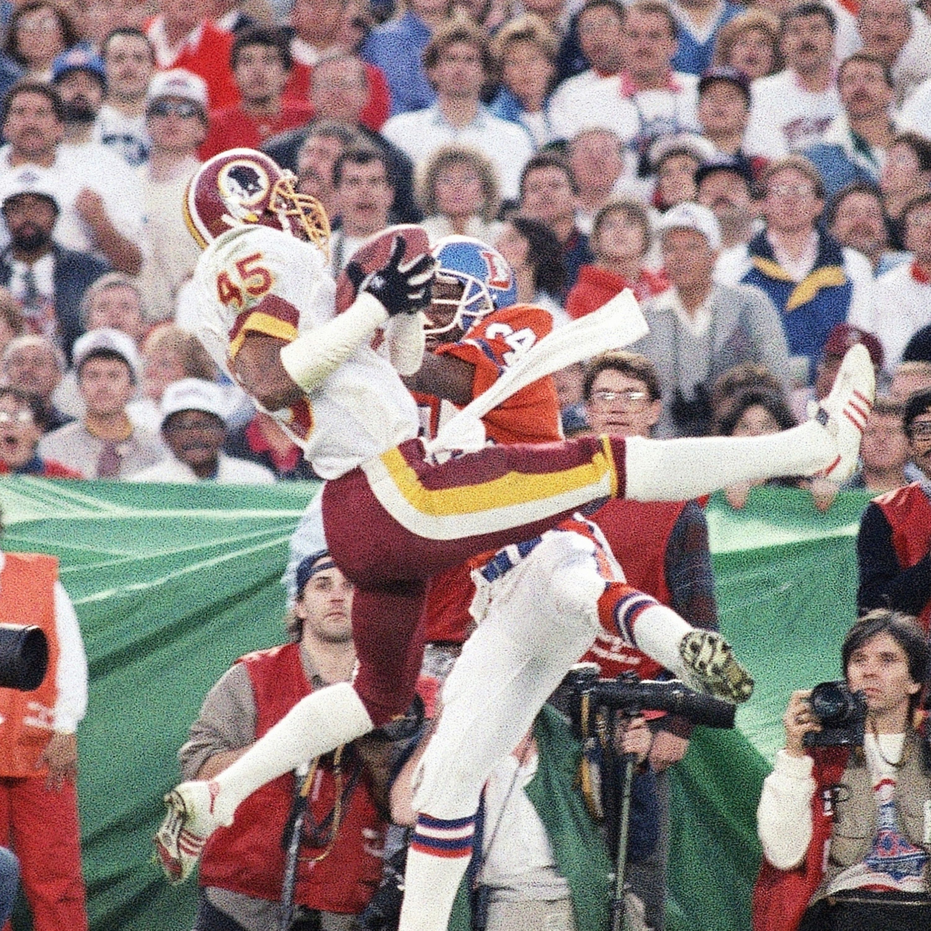 Former NFL Player Barry Wilburn Dies in Memphis House Fire