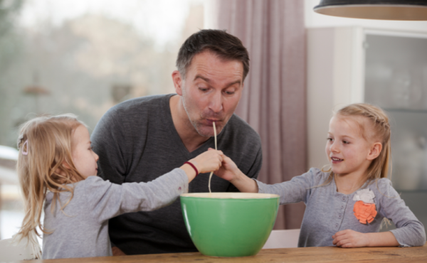 What Expecting Twin Dads Really Need to Know