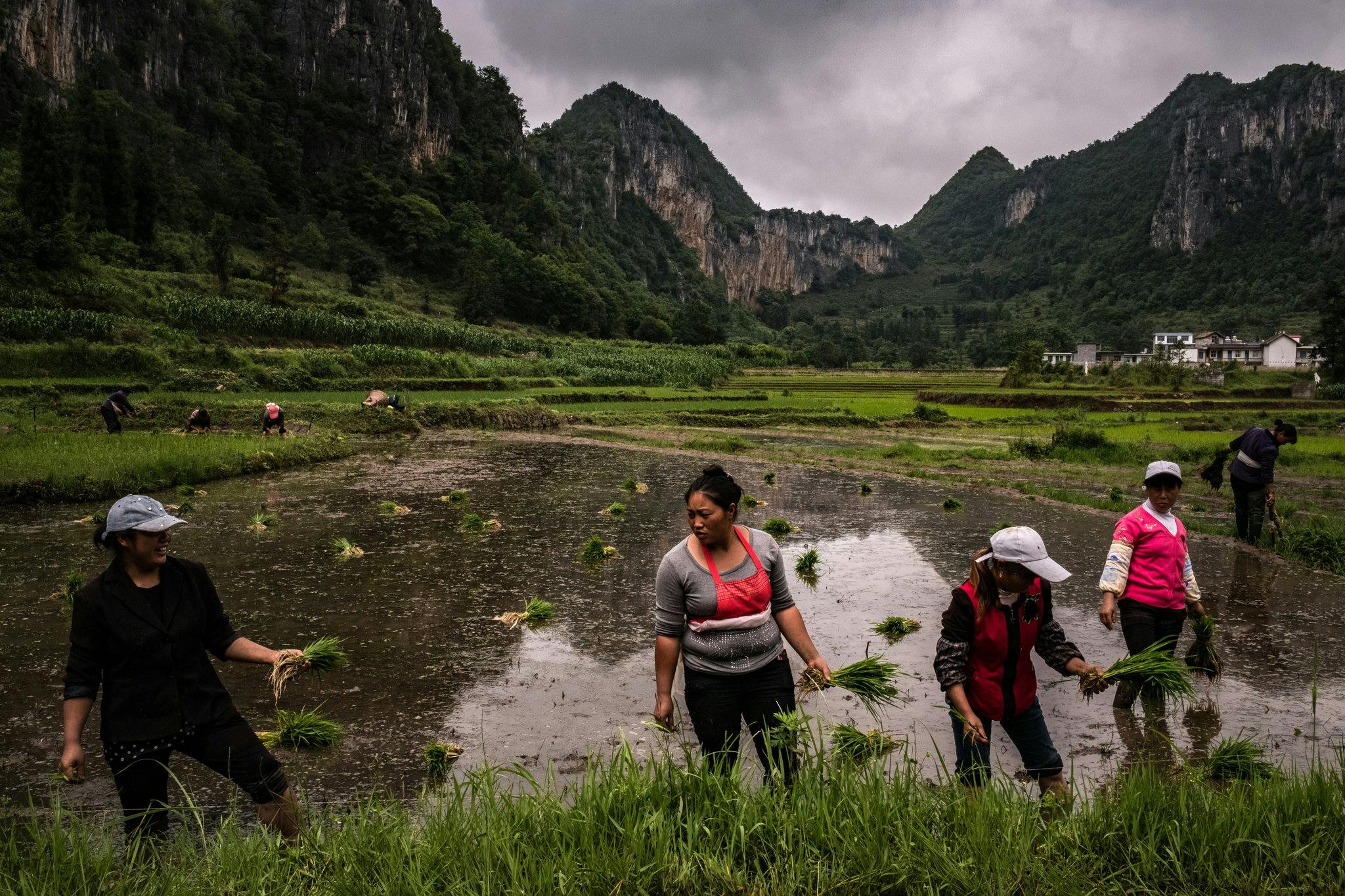 'Invisible China': How the Urban-Rural Divide Threatens China’s Rise