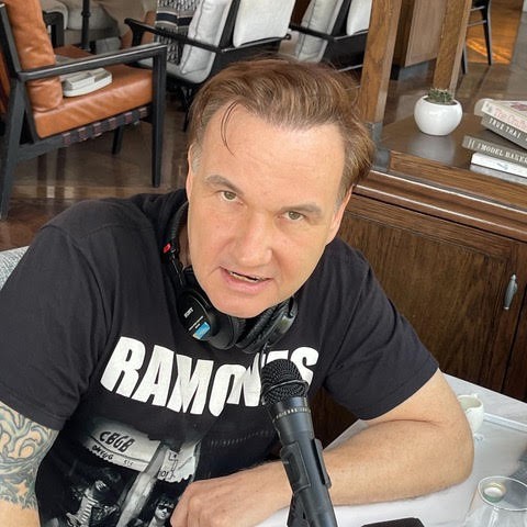 Dave Kendall Gives Us 120 Minutes