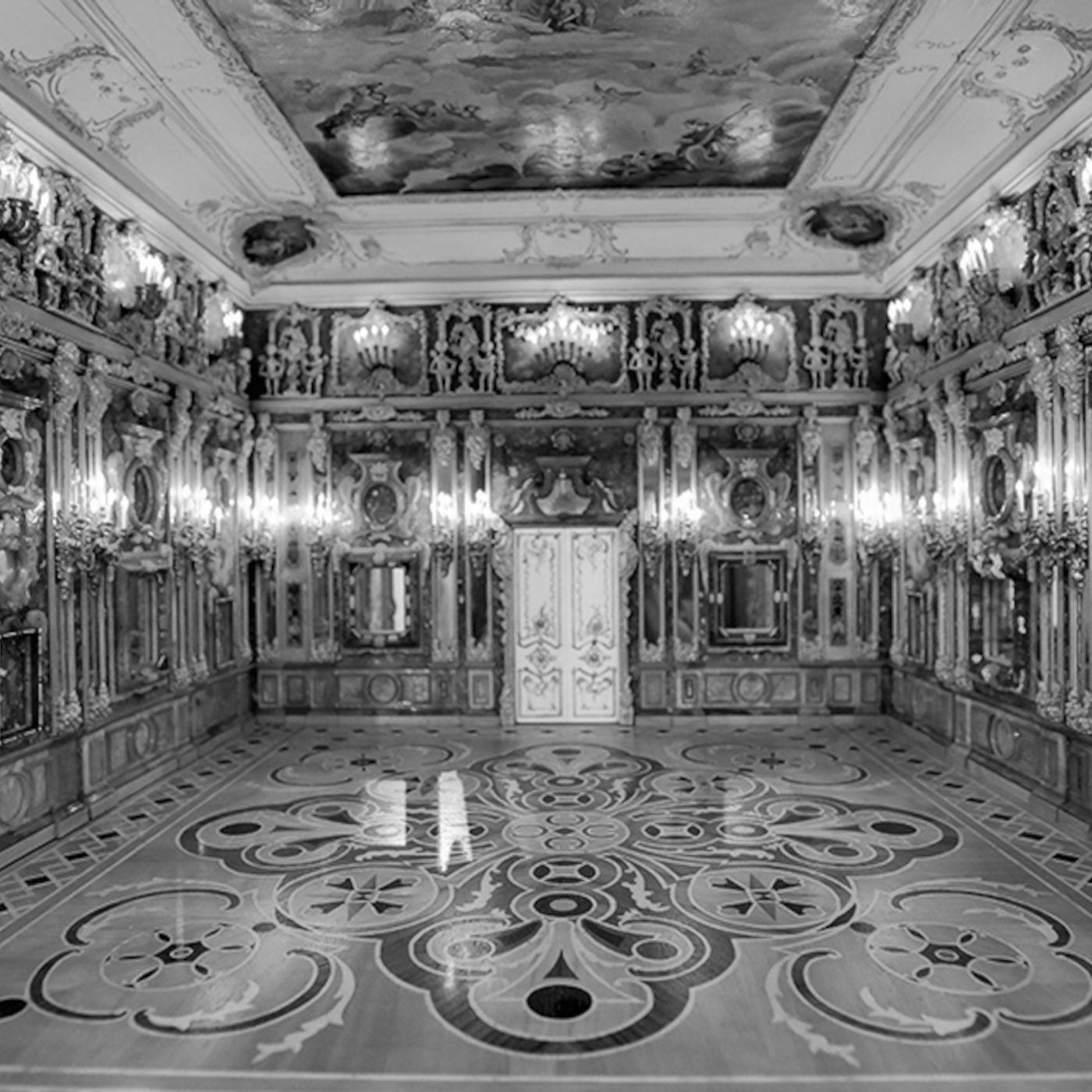 Episode 200 Searching For the Amber Room episode artwork