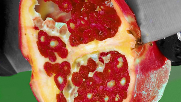 Mets le son ! Des aliments congelés sont coupés en ASMR ! episode artwork