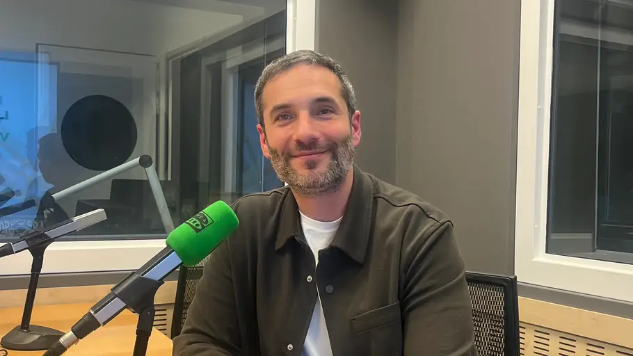 Tony Rham: "Si te rindes a lo que es, es cuando surge la magia"