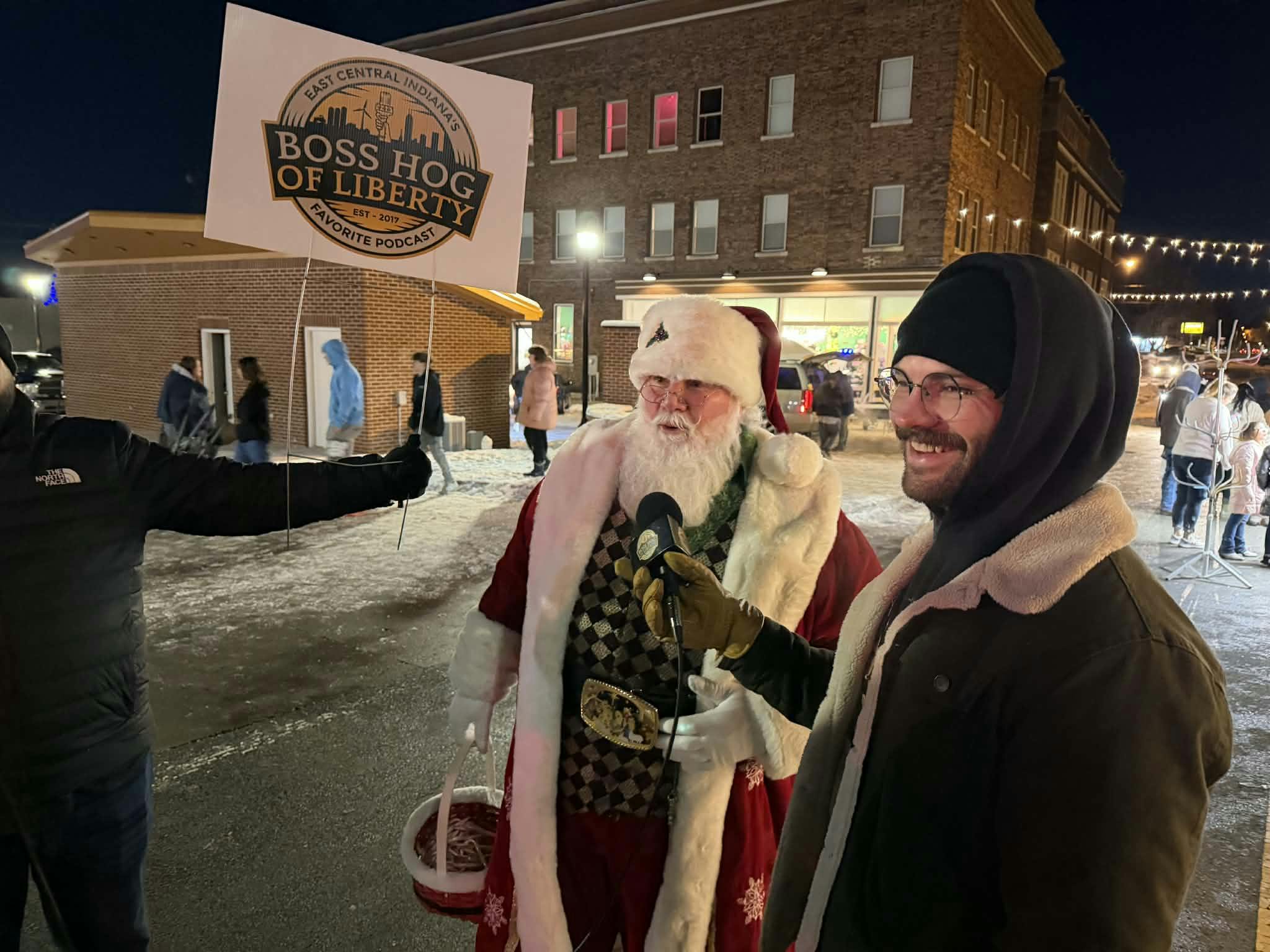 BHOL 420: Christmas Walk; Man on the Street Style BHOL 420: Christmas Walk; Man on the Street Style