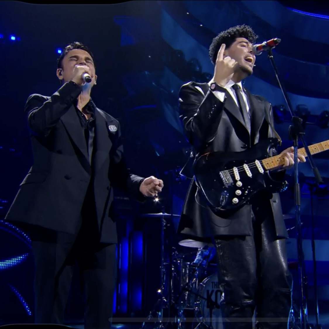 THE KOLORS, SAL DA VINCI - ROSSETTO E CAFFE' (SANREMO 2025) episode artwork