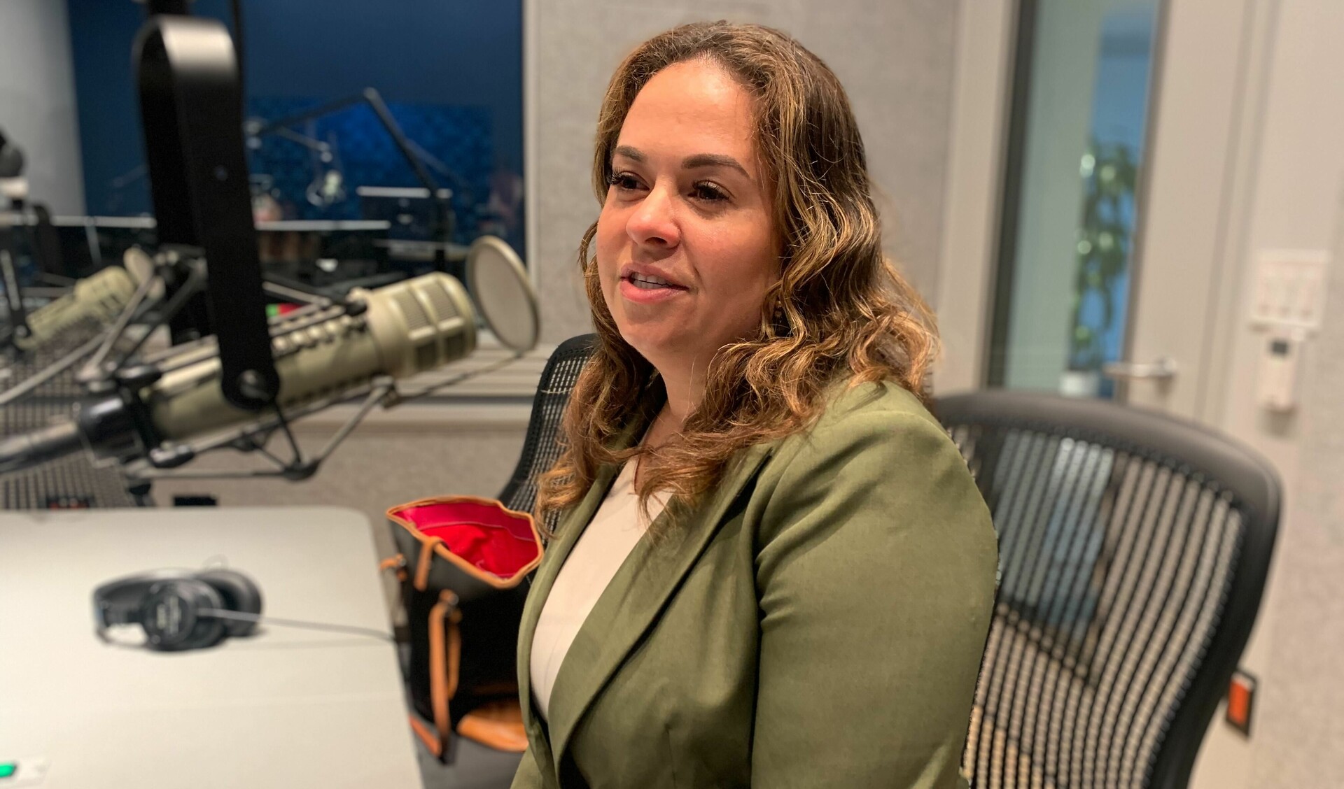 Migrant Flights and Marlene Sanchez on Bringing Incarcerated Voices to the Halls of Power