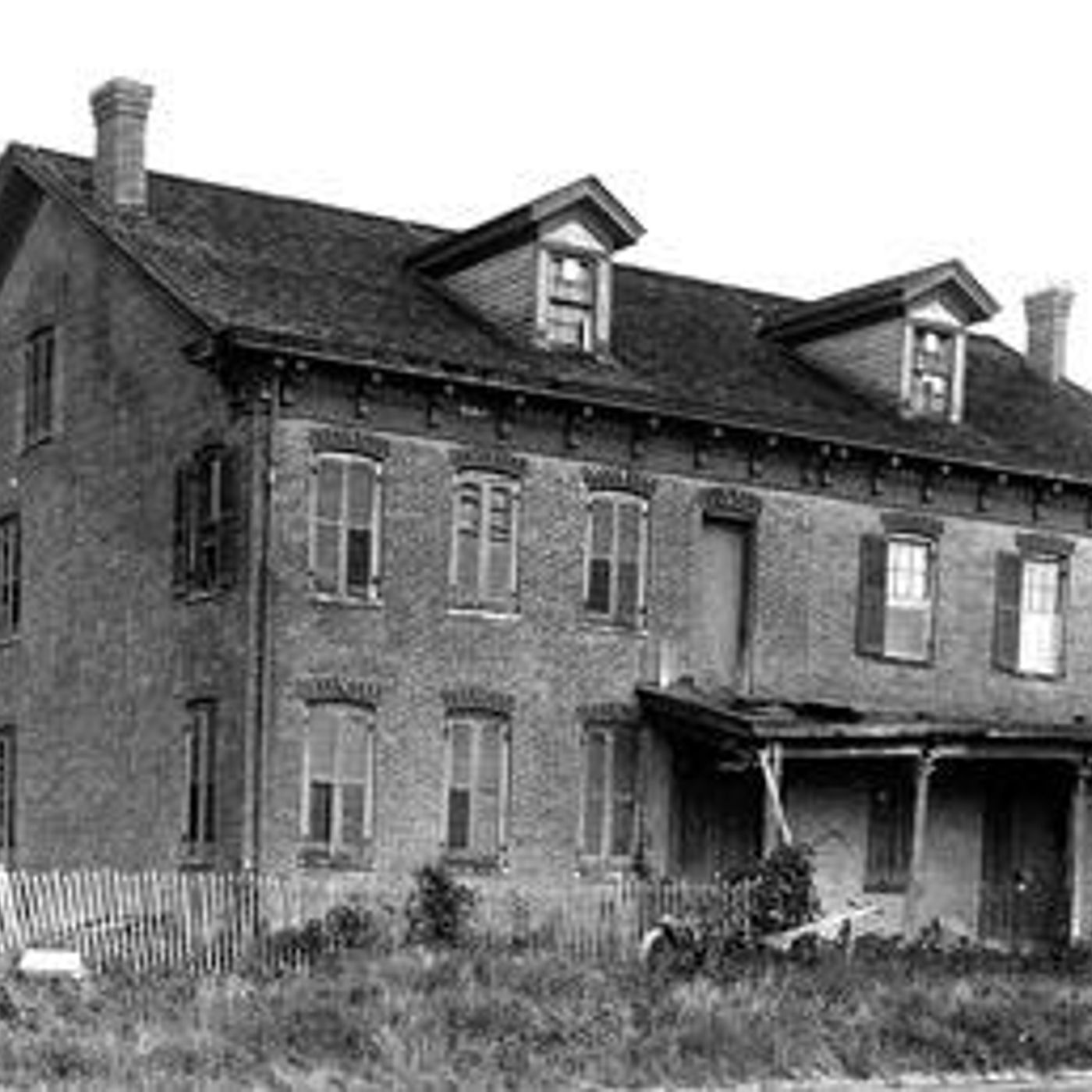 Our Halloween Episode :  Three Mile House Remastered Sound