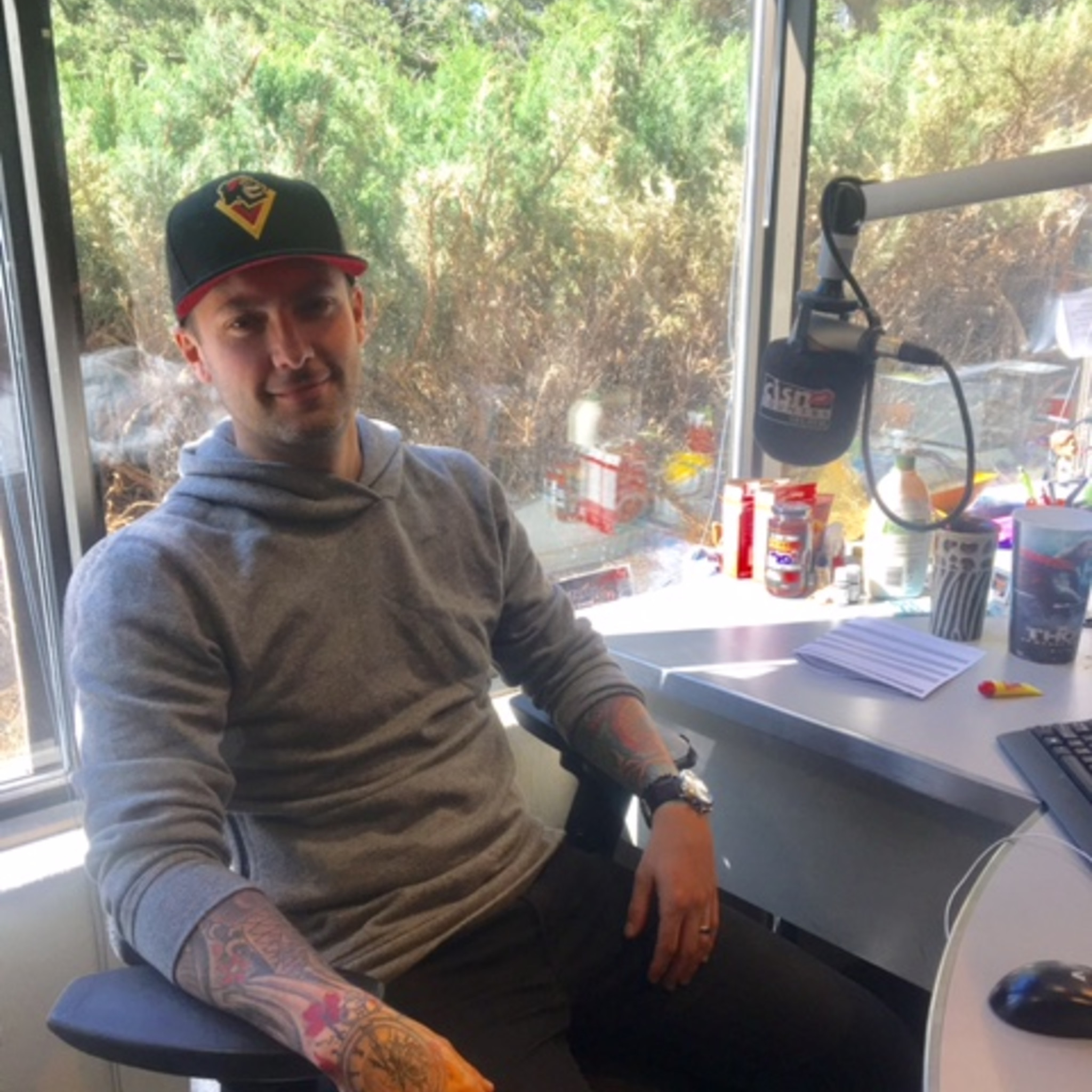 Dallas Smith Stops In To Chat Hockey, His New Single, and More episode artwork