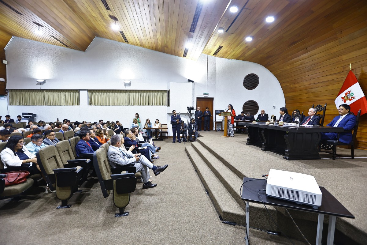 Após destituição, Parlamento peruano elege novo chefe do Legislativo nesta quarta (18)