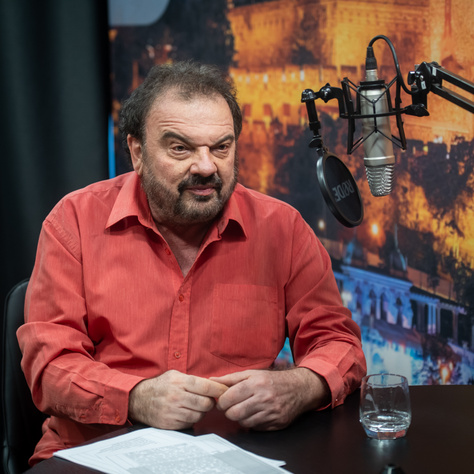 Rövid vagy hosszú, mindegy, csak el lehessen mesélni