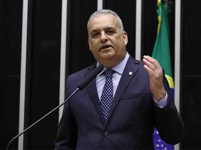 Vice de Flávio, Alfredo Gaspar pede exame de DNA ao STF e à PGR para rebater acusação de estupro episode artwork