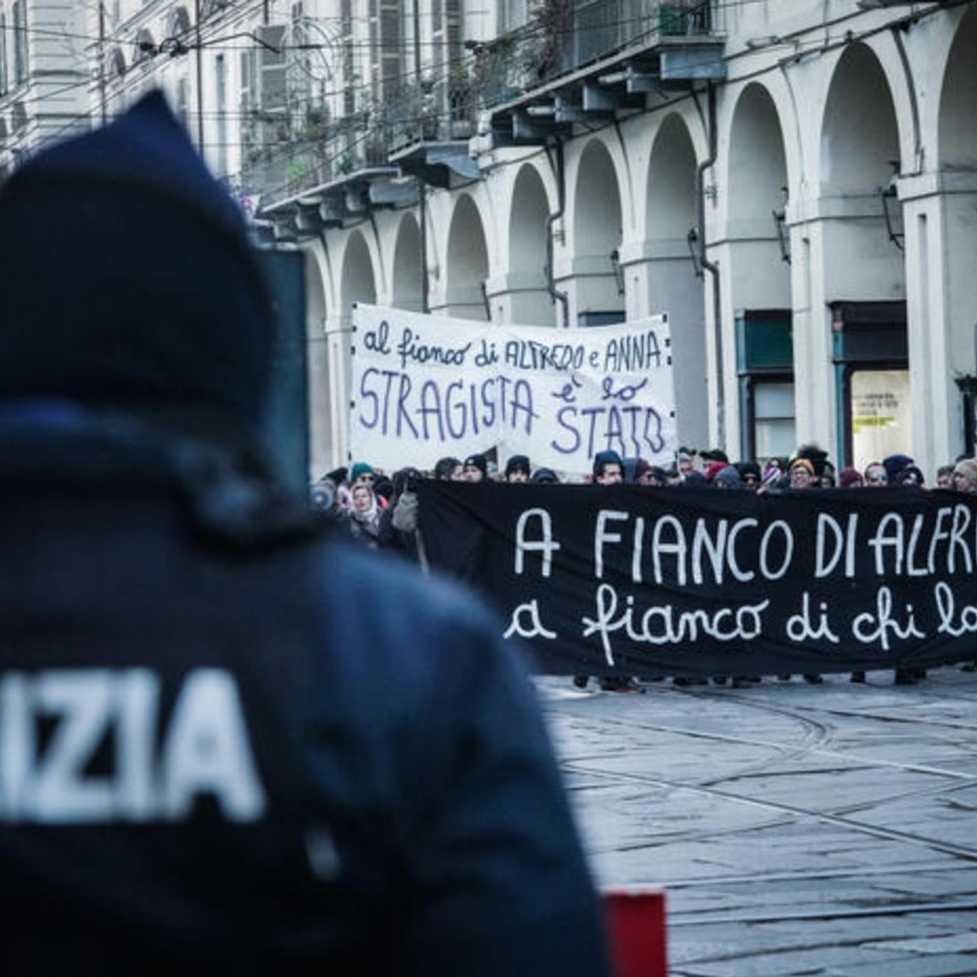 Polis - Il caso Cospito e la protesta degli anarchici (di Anna Laura Bussa) episode artwork