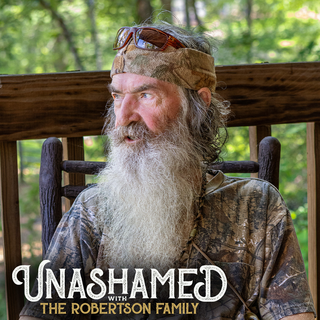 Ep 1034 | An Update on Phil’s Health, Upcoming Surgeries & Jase Channels His Inner ‘Exorcist’