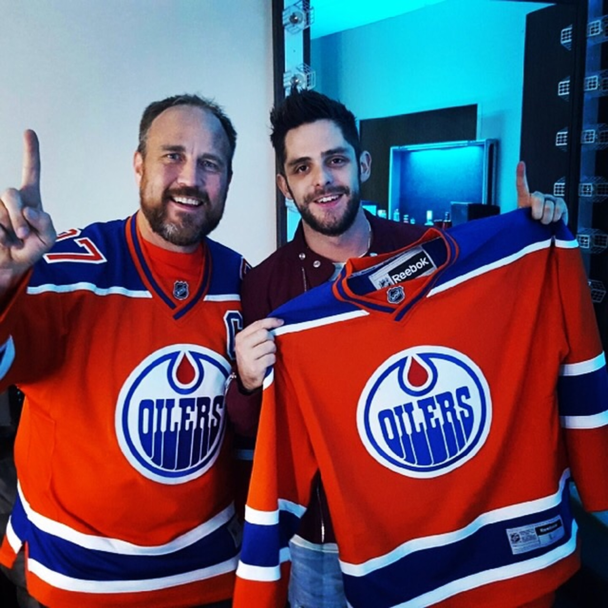 Thomas Rhett Talks To Chris Before His Big Show At Rogers Place episode artwork