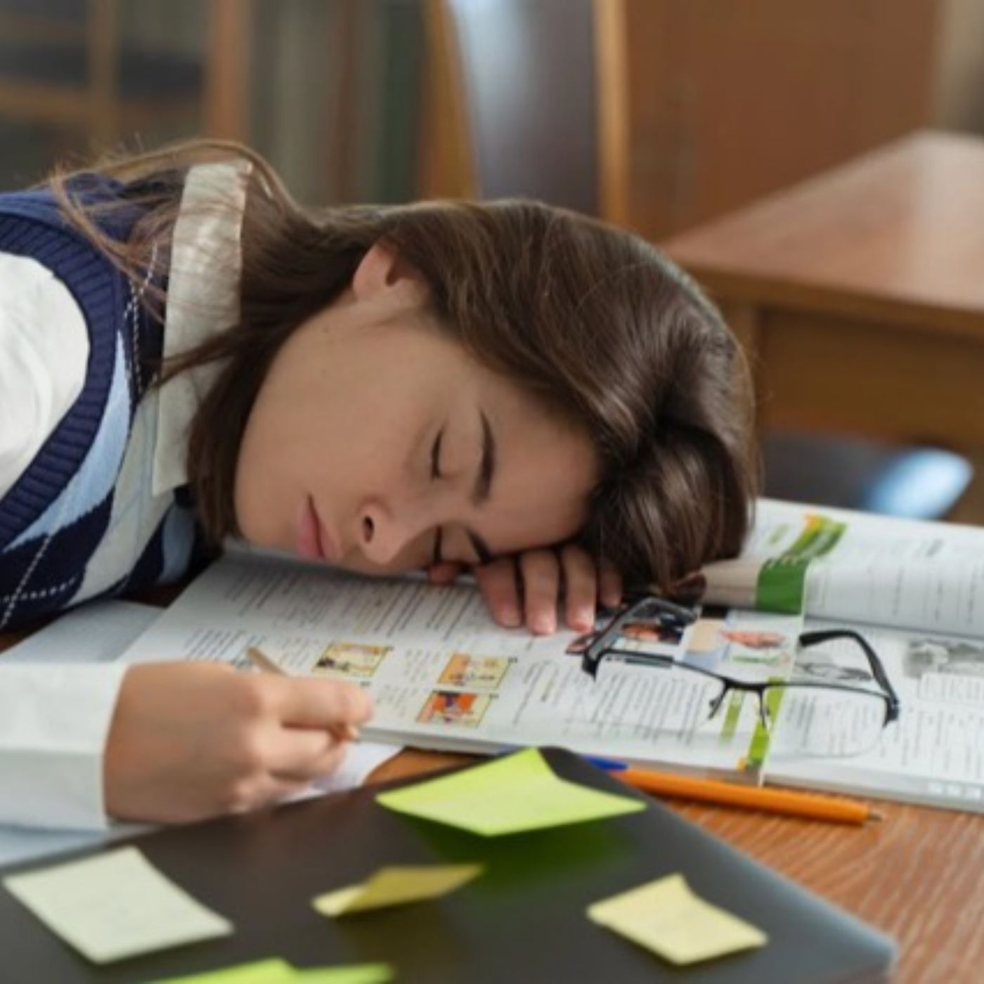 Stressed Out Teen Girls Need to Refuel:  Here's How episode artwork