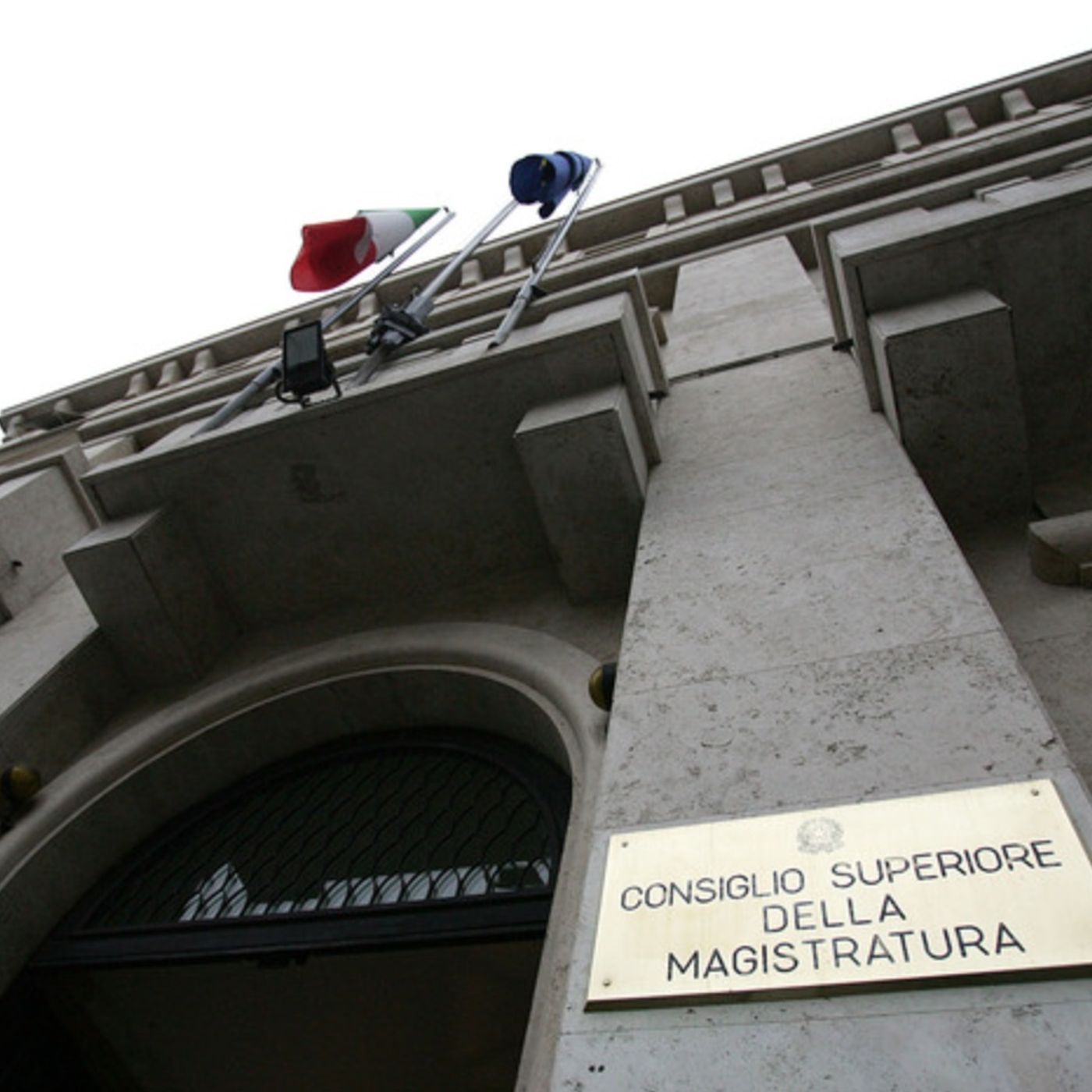 Polis - Csm, si trova intesa. Il voto in Parlamento (di Anna Laura Bussa) episode artwork