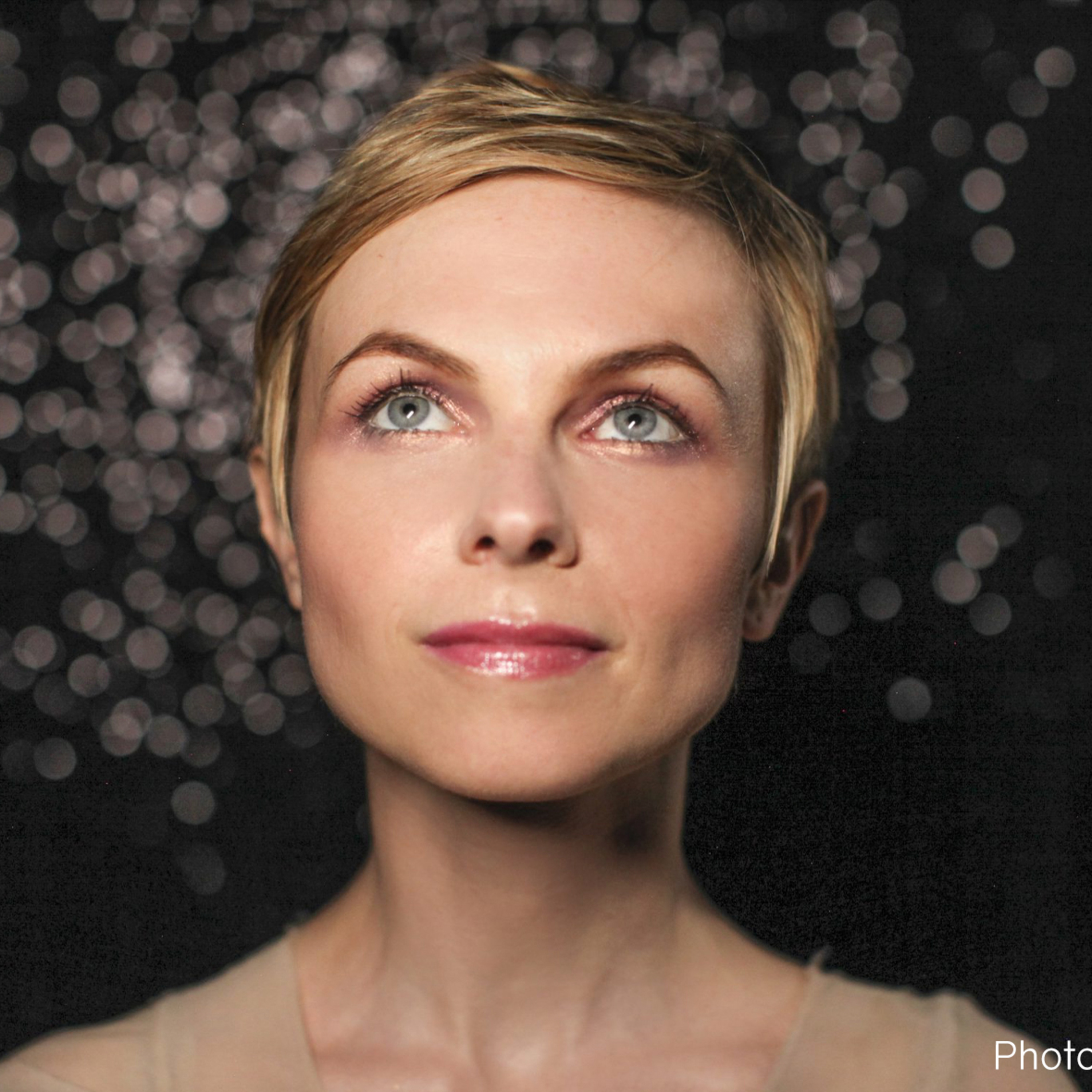 Vintage-Pop & Jazz Vocalist, Songwriter & Actress Kat Edomonson