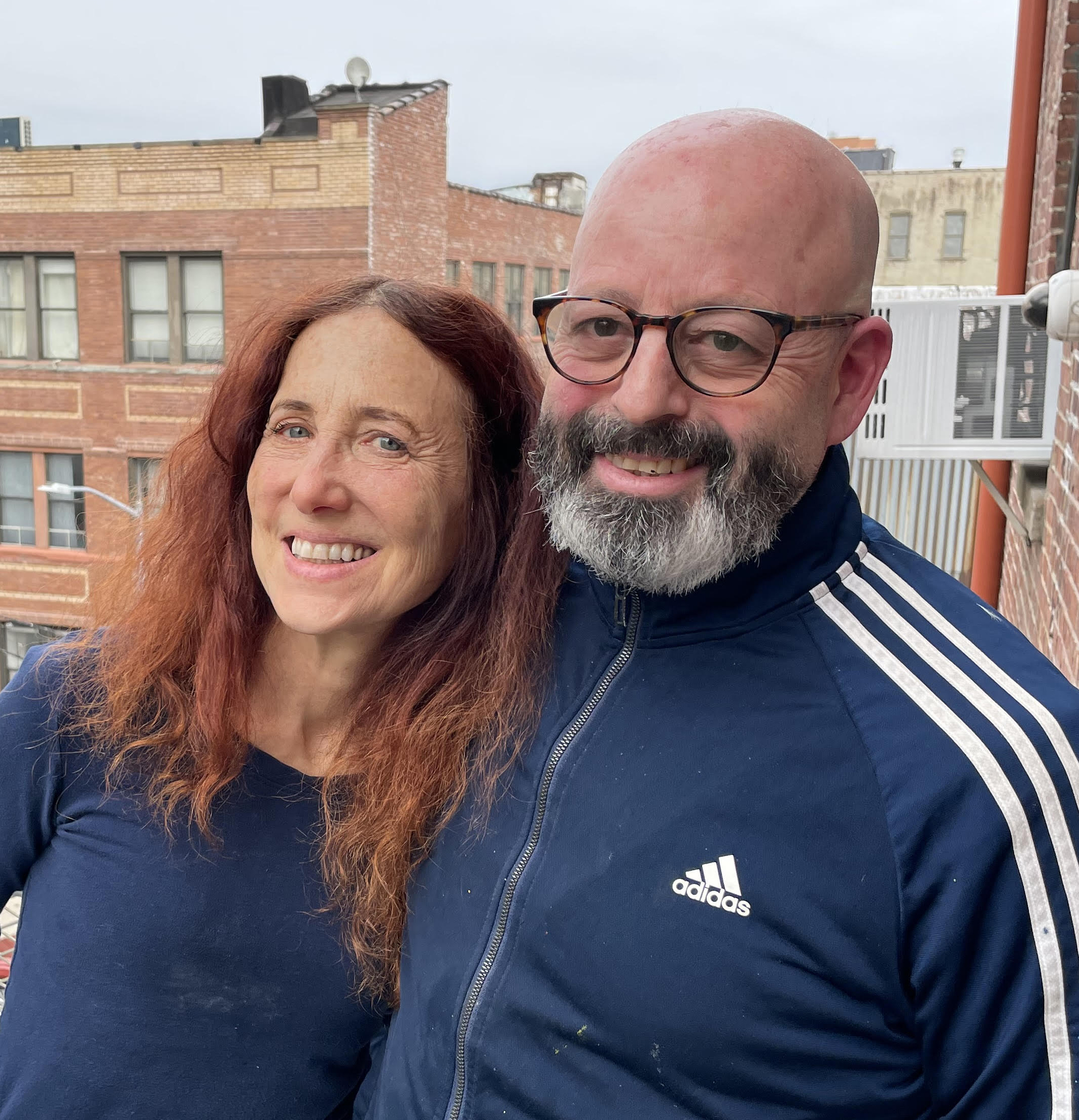 Dr. Lisa Gives a Sh*t