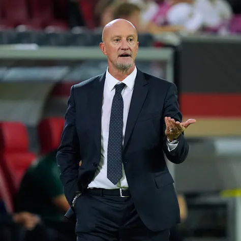 A válogatott csatár szerint óriási az elkényelmesedett klubvezetők felelőssége a vb-selejtezős kudarcban A válogatott csatár szerint óriási az elkényelmesedett klubvezetők felelőssége a vb-selejtezős kudarcban