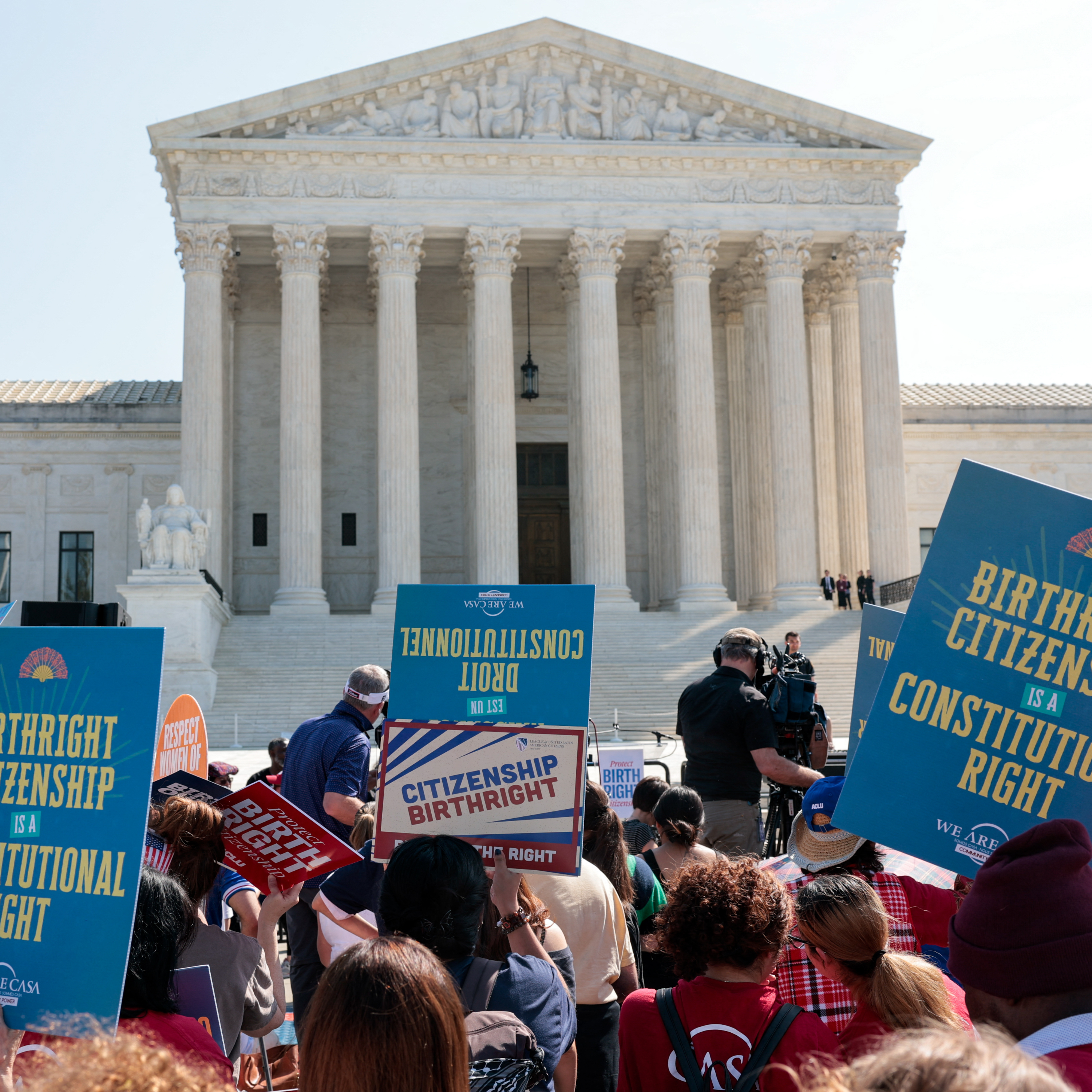 Bondi, Birthright & Conversion Therapy (with Dahlia Lithwick)