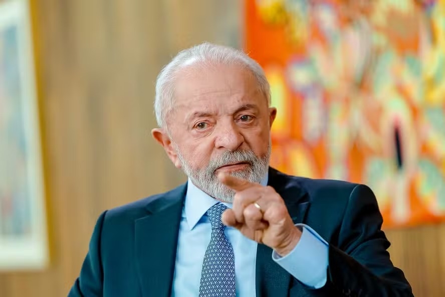 Quaest: aprovação do governo Lula melhora após tarifaço de Trump e passa para 43%