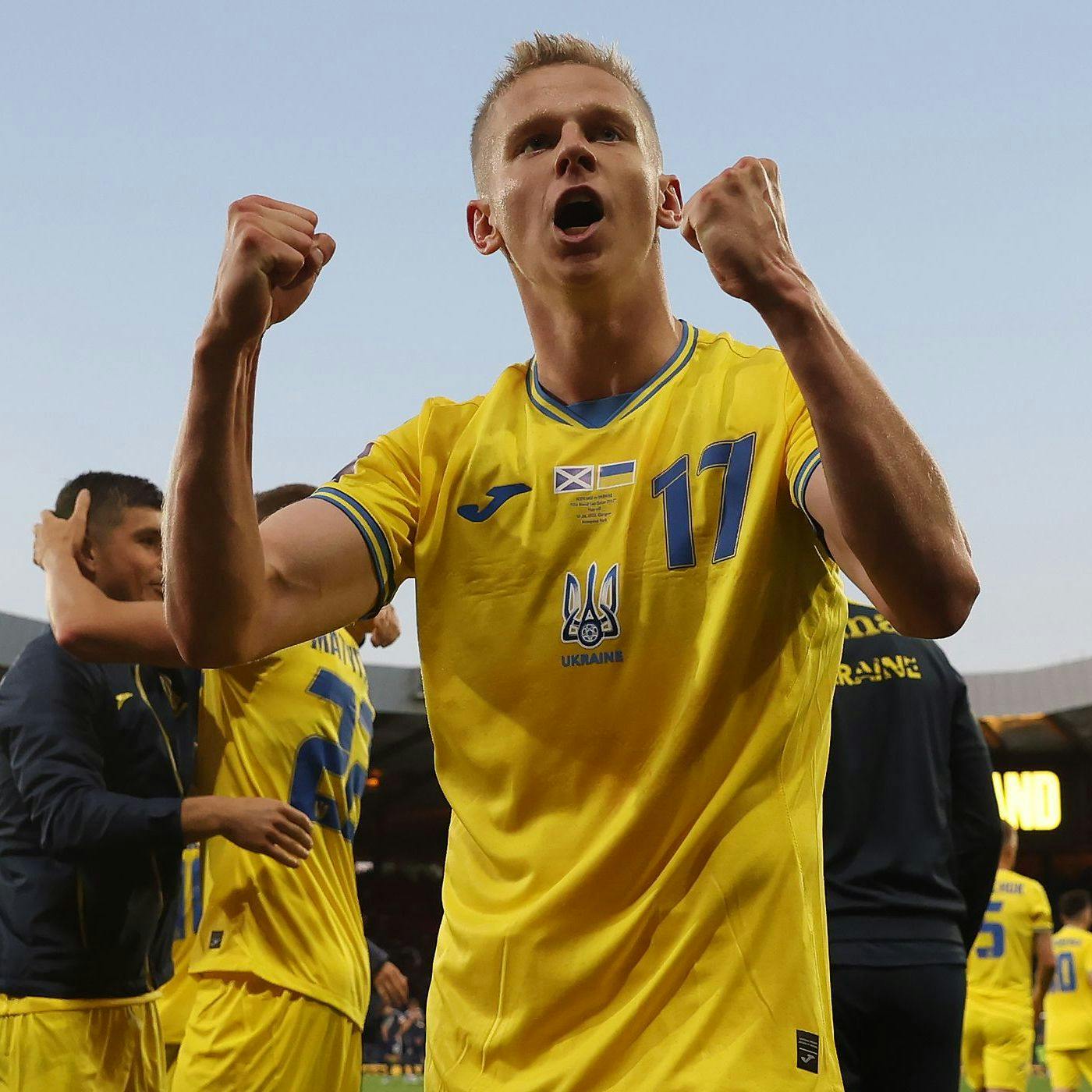 Zinchenko Stars For Ukraine, Frenkie de Jong 'Interest' & Noa Lang Comments | #TheArsenalAgenda