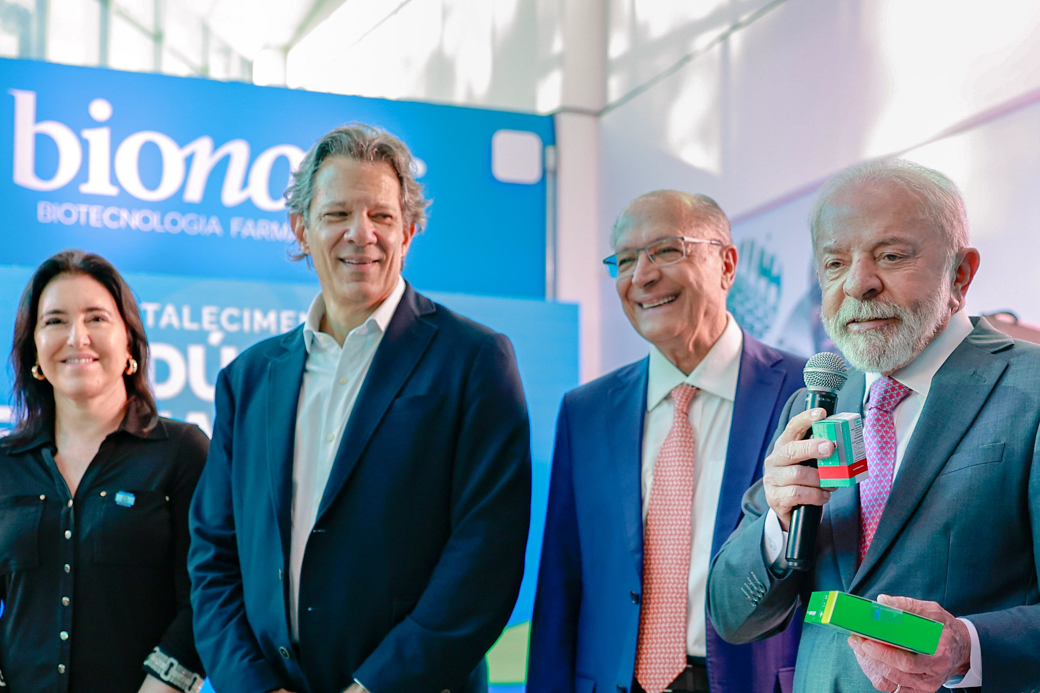 Lula vai a São Paulo com equipe econômica e testa palanque para 2026 episode artwork