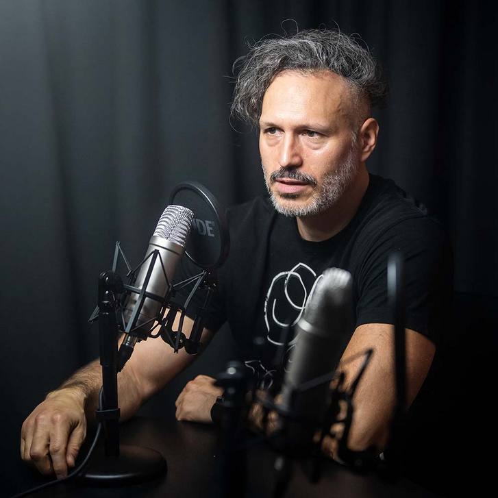 Budapest romokban, a jövő csak Sámánnal elviselhető