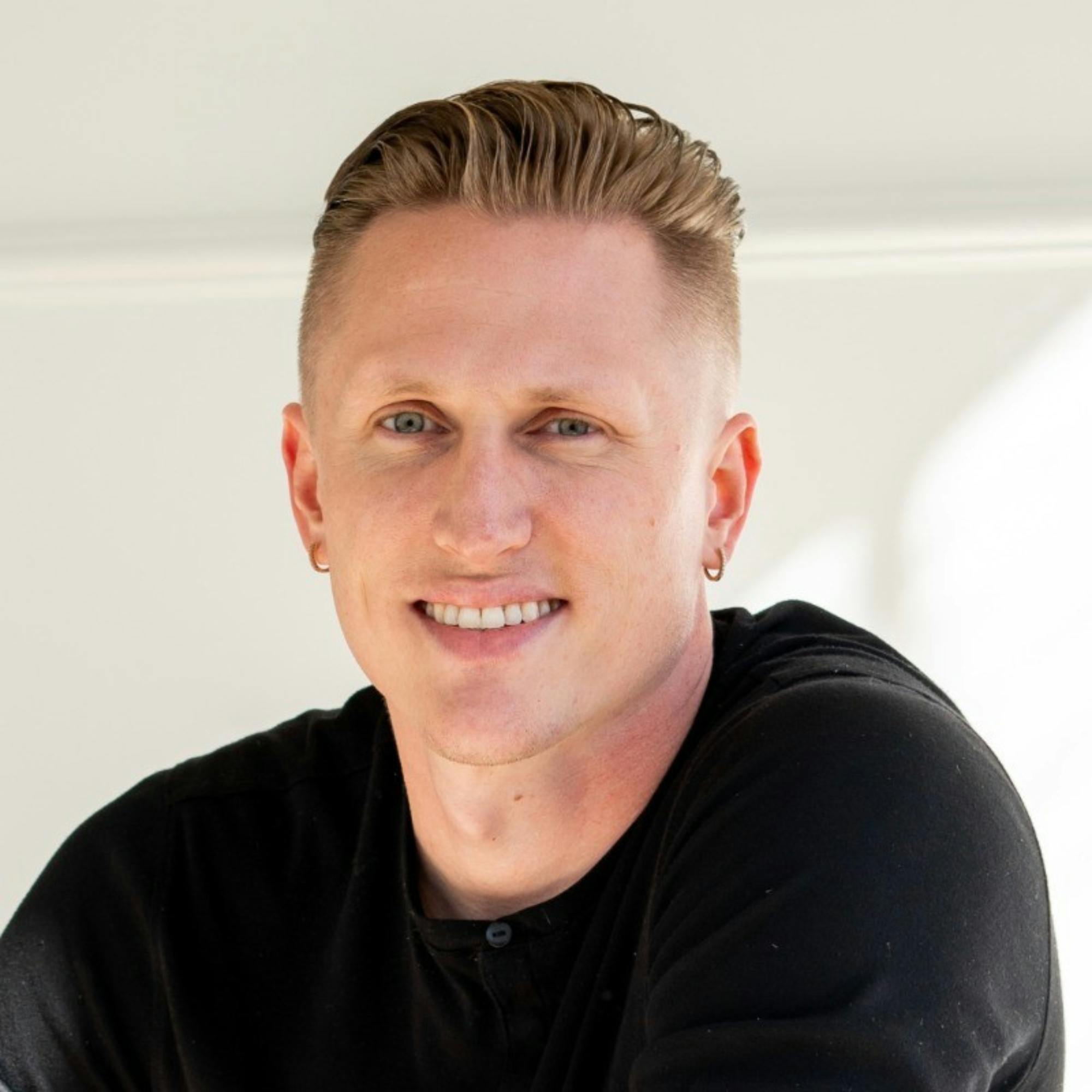 Kyle Draper on AI Sales Training & Growing During Uncertainty Kyle Draper on AI Sales Training & Growing During Uncertainty