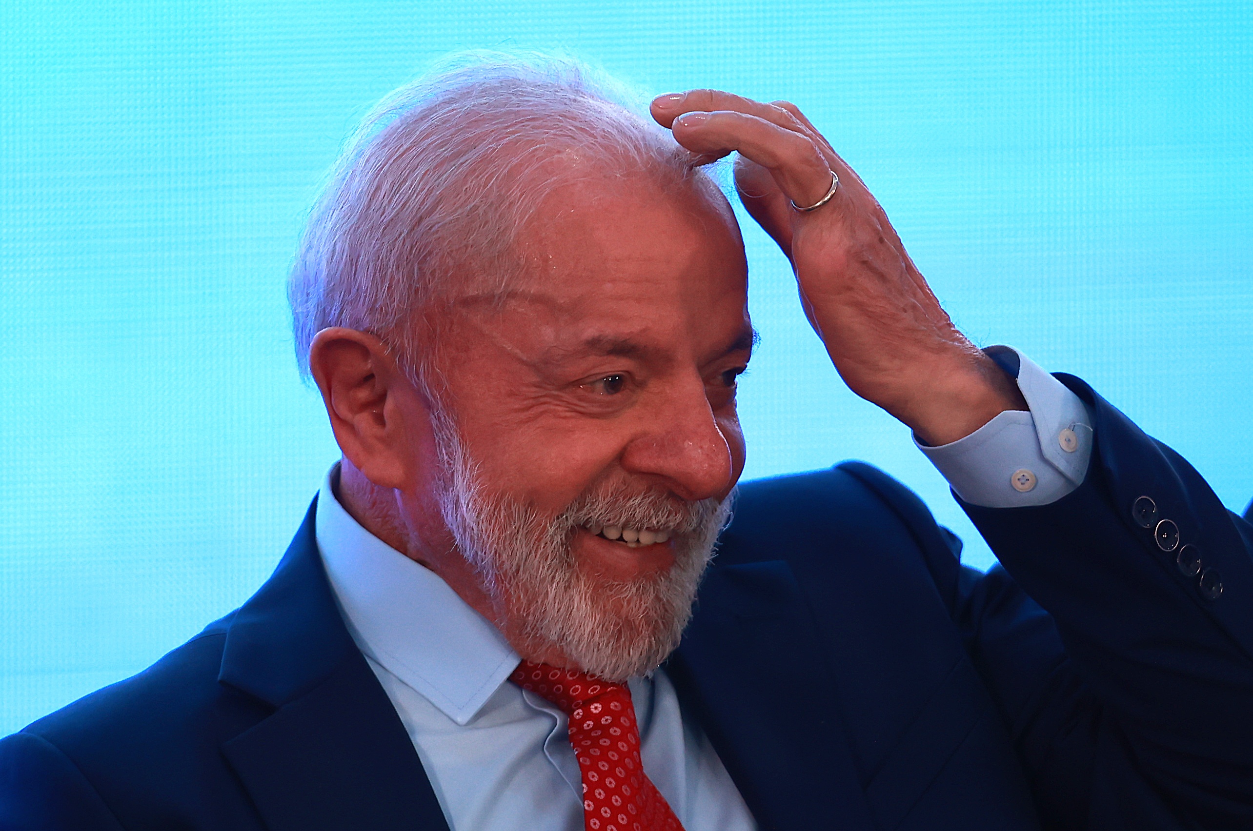 Lula mantém redução de prazos da Ficha Limpa e veta retroatividade