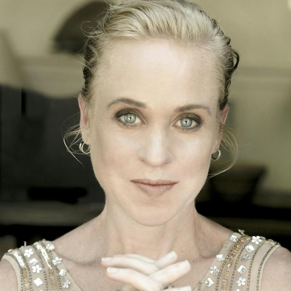 Episode 55 - Kristin Hersh from Throwing Muses and 50 Foot Wave