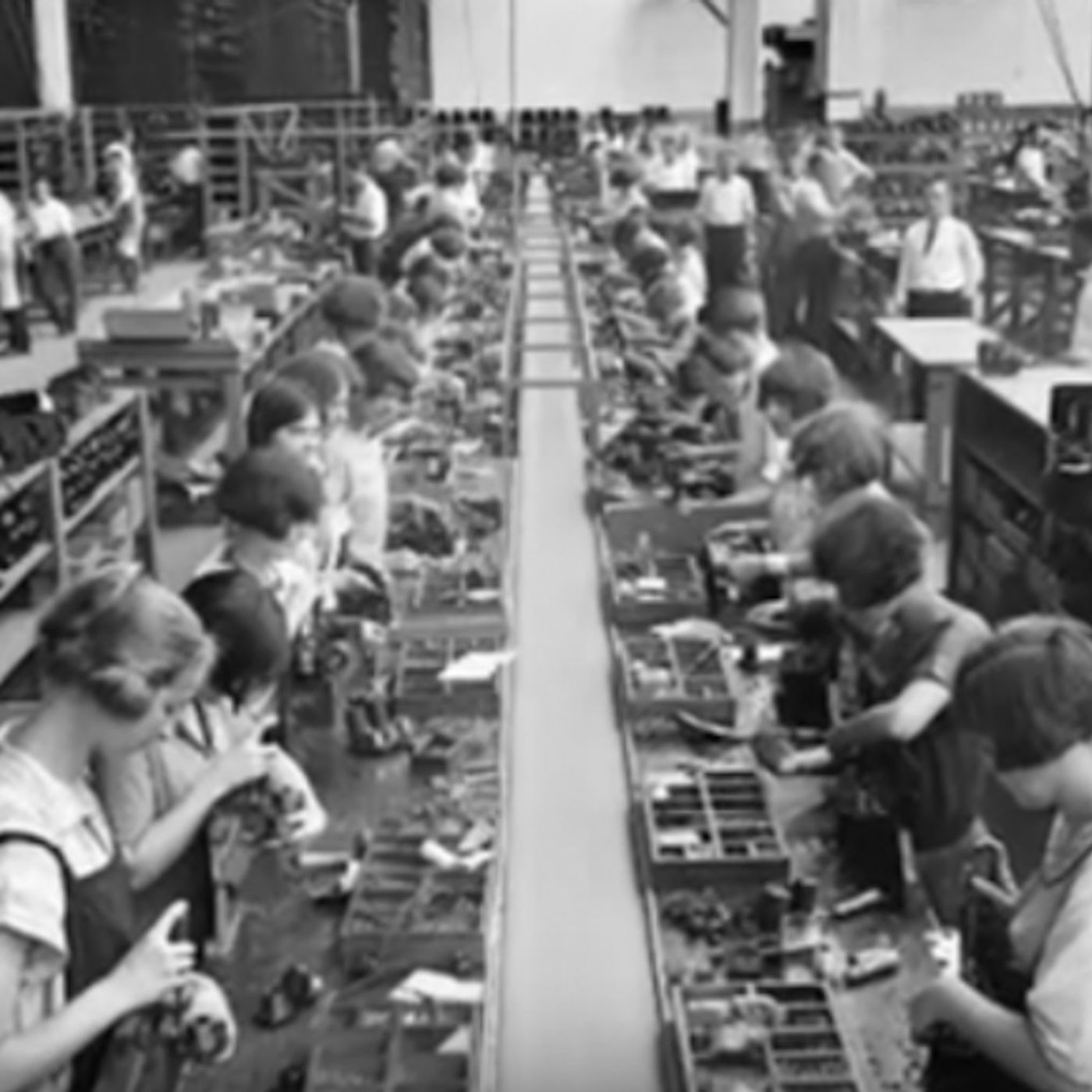 Episode 138 The Tragic History of the Radium Girls episode artwork