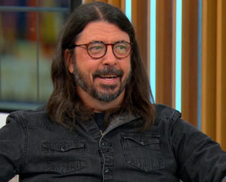 Dave Grohl Admits To Affair And Has A Baby Outside His Marriage episode artwork