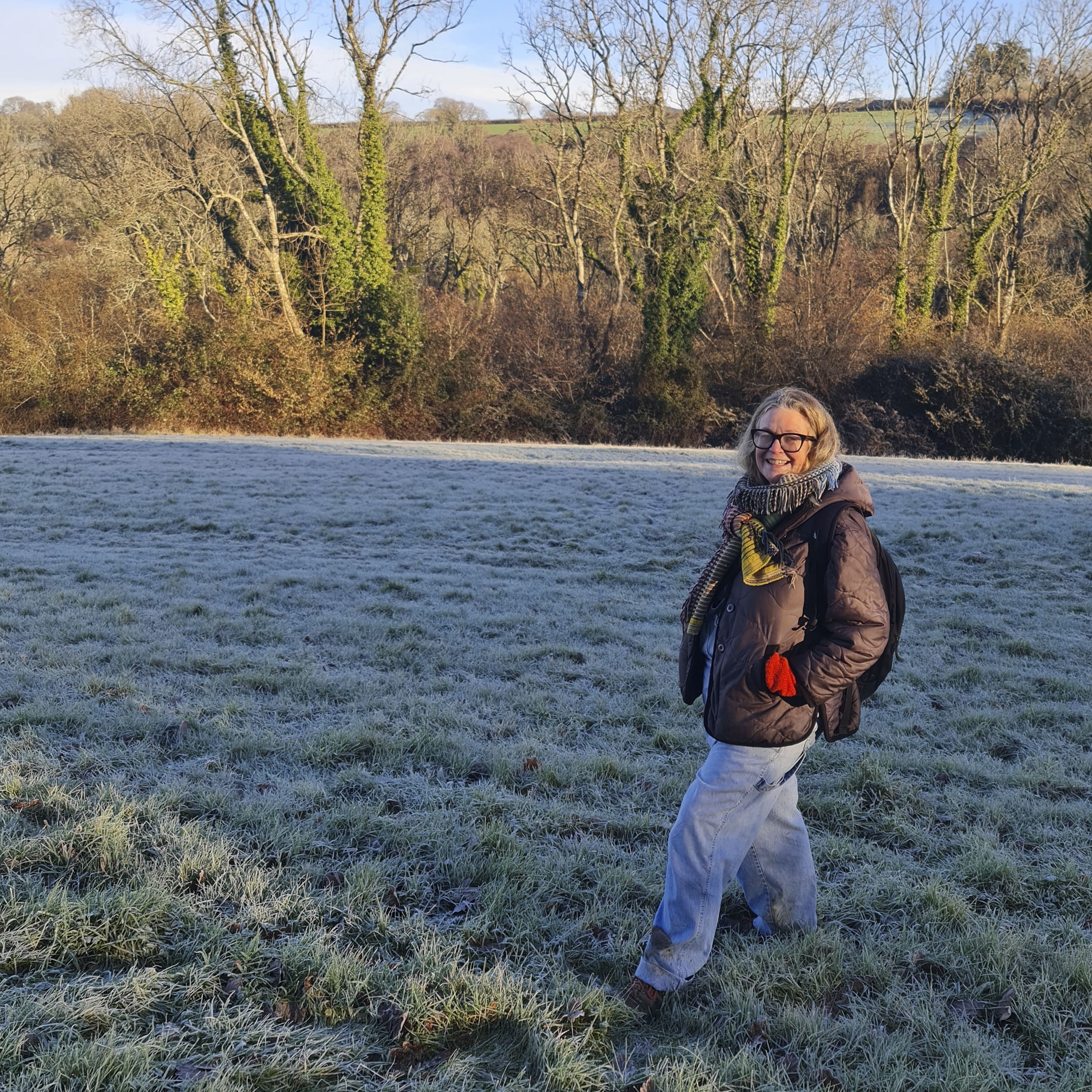 337. Head into the green lanes of Devon to discuss honesty boxes and mental health with writer Lucy Brazier