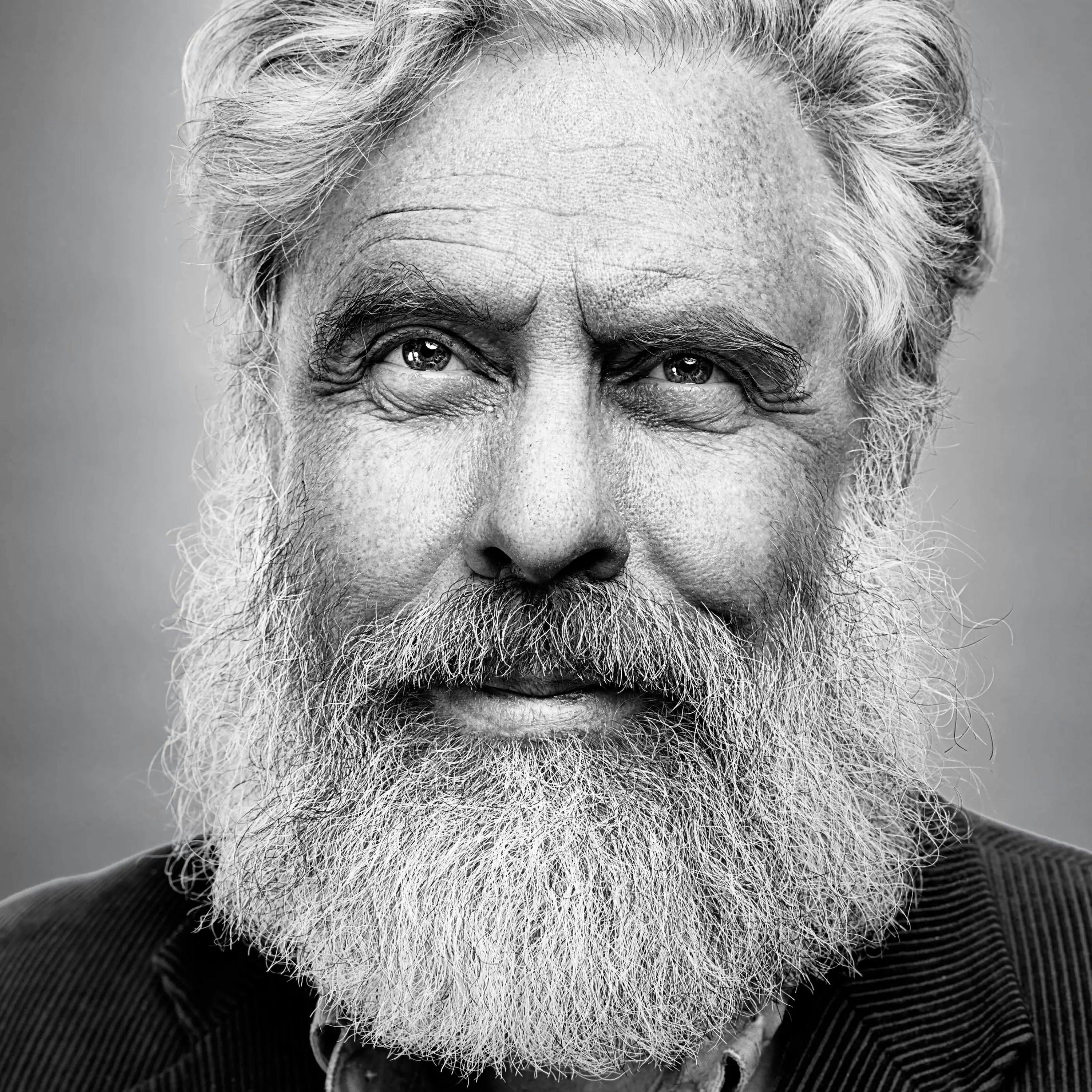 Ep. 9: Decentralized Whole Genome Sequencing (George Church – Nebula Genomics)